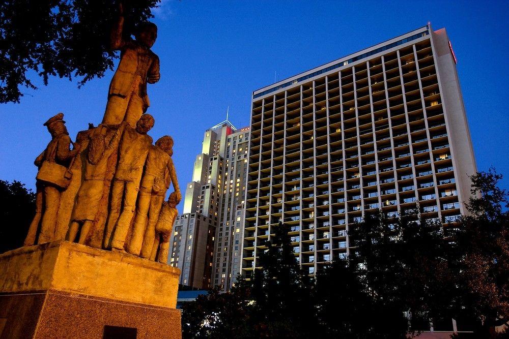 San Antonio Marriott Riverwalk Exterior foto