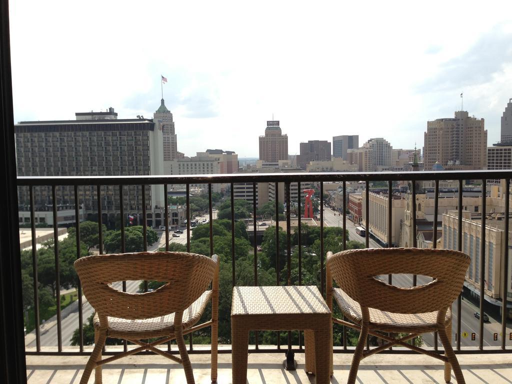 San Antonio Marriott Riverwalk Exterior foto